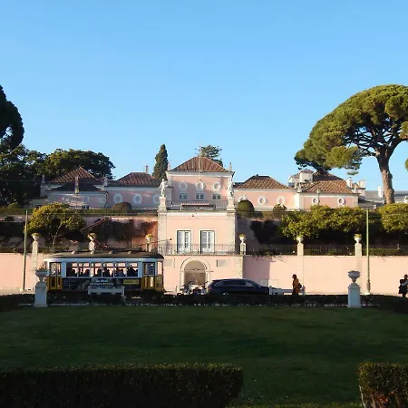 Ajuda Between Palaces